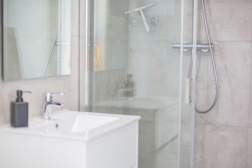 Bel Appartement Lumineux Proche Du Centre-Ville ดูเอ ภายนอก รูปภาพ
