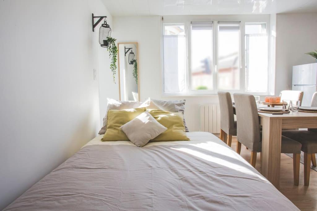 Bel Appartement Lumineux Proche Du Centre-Ville ดูเอ ภายนอก รูปภาพ